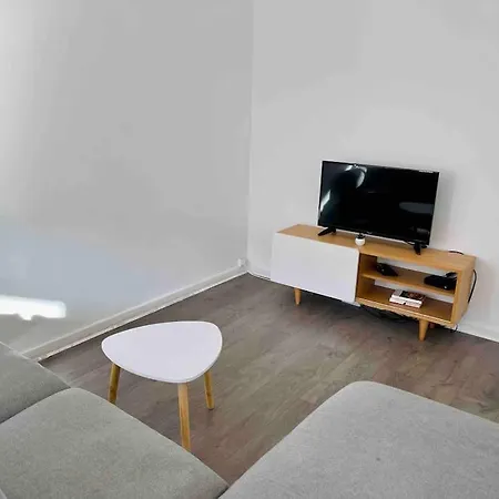 Logement Moderne Pres De Paris شقة *